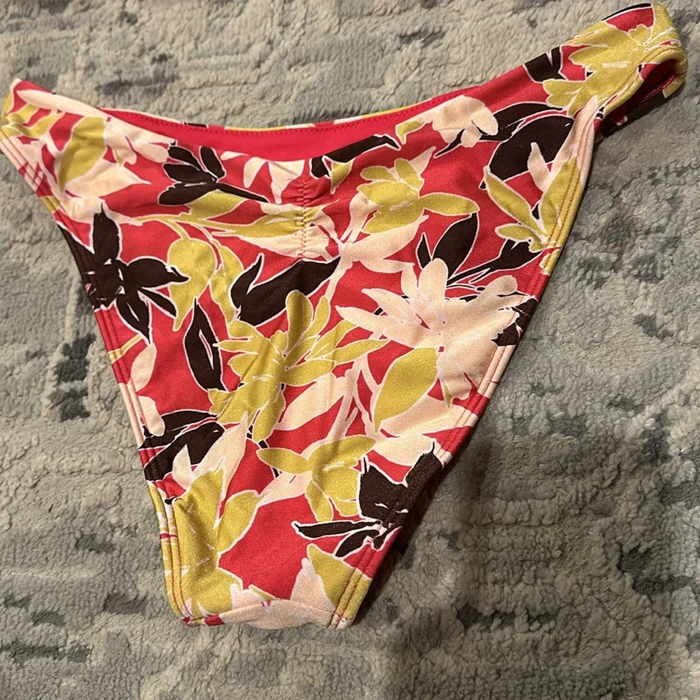 Floral Underwire Bikini Set in Pink and Yellow